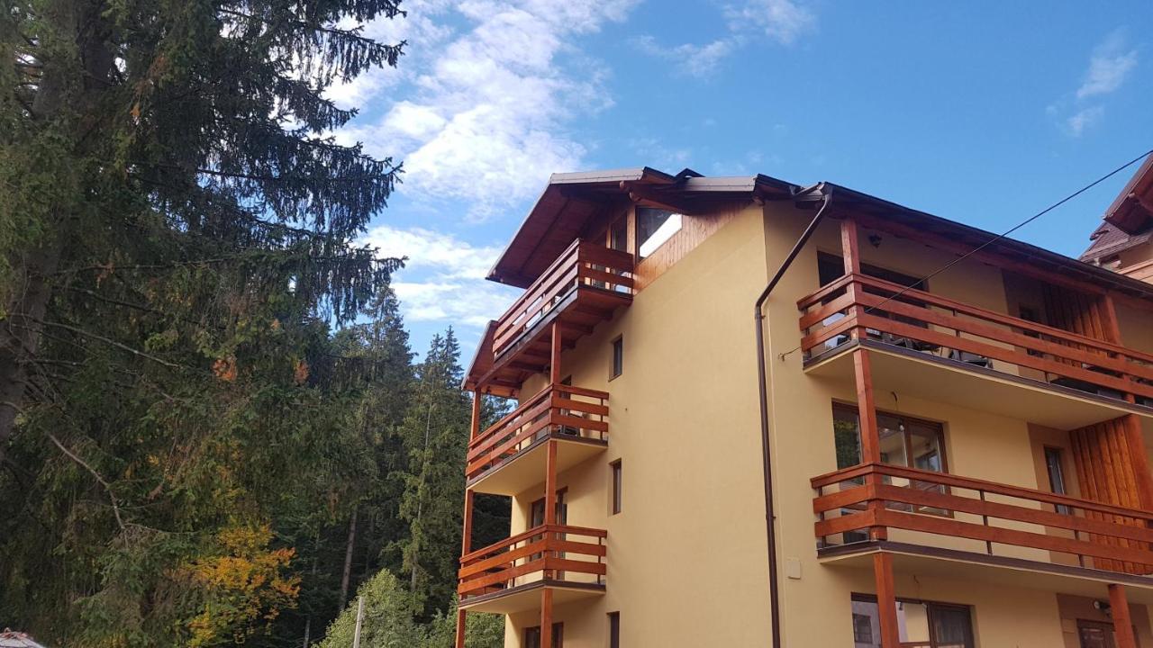 Apartament Lexannona บุชเตนี ภายนอก รูปภาพ