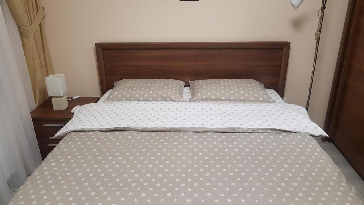 Apartament Lexannona บุชเตนี ภายนอก รูปภาพ